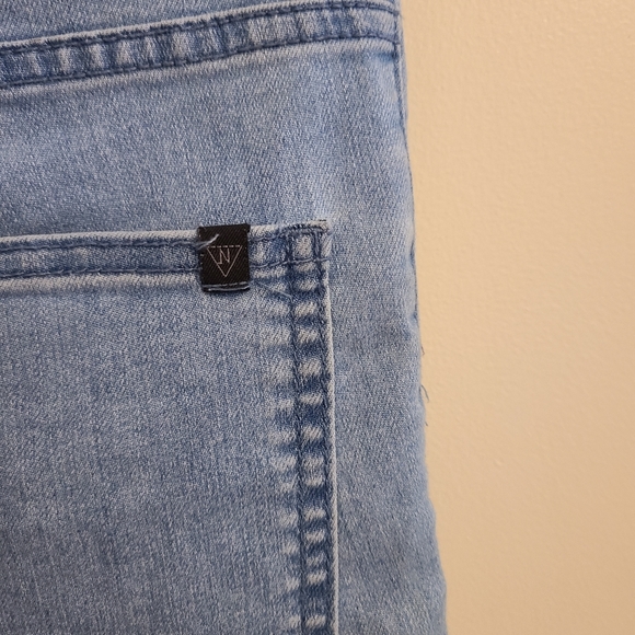 NOISY MAY| light wash denim - Picture 3 of 5